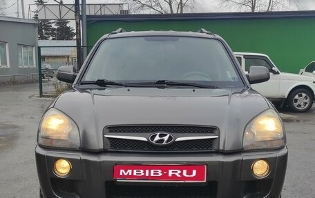 Hyundai Tucson III, 2008 год, 800 000 рублей, 1 фотография