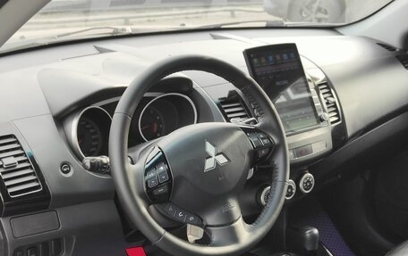 Mitsubishi Outlander III рестайлинг 3, 2007 год, 1 350 000 рублей, 5 фотография