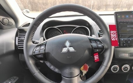 Mitsubishi Outlander III рестайлинг 3, 2007 год, 1 350 000 рублей, 13 фотография