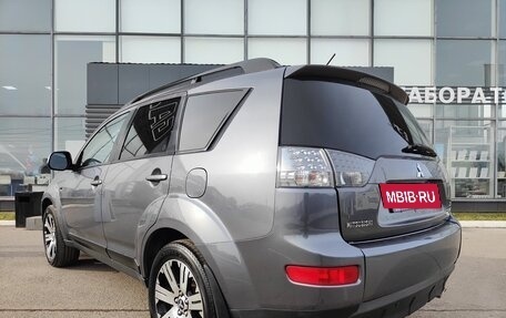 Mitsubishi Outlander III рестайлинг 3, 2007 год, 1 350 000 рублей, 19 фотография