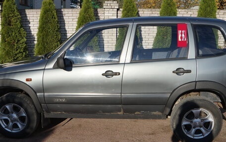 Chevrolet Niva I рестайлинг, 2005 год, 265 000 рублей, 8 фотография