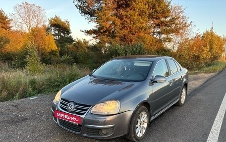 Volkswagen Jetta VI, 2007 год, 490 000 рублей, 2 фотография