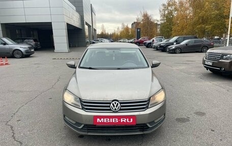 Volkswagen Passat B7, 2012 год, 999 000 рублей, 2 фотография