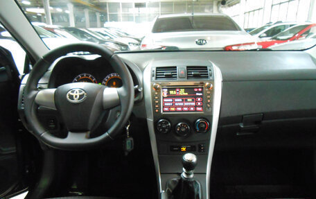 Toyota Corolla, 2011 год, 1 098 000 рублей, 9 фотография