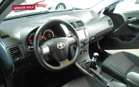 Toyota Corolla, 2011 год, 1 098 000 рублей, 8 фотография