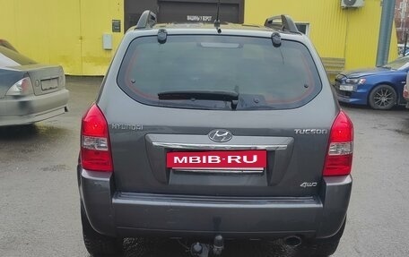 Hyundai Tucson III, 2008 год, 800 000 рублей, 3 фотография