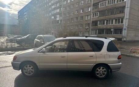 Toyota Ipsum II, 2000 год, 750 000 рублей, 2 фотография