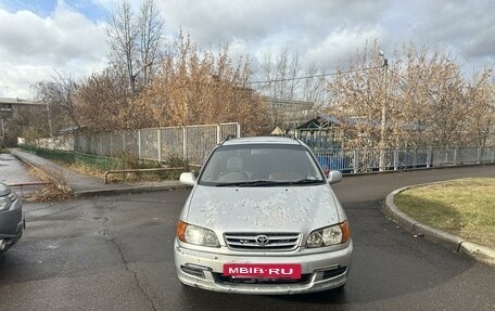 Toyota Ipsum II, 2000 год, 750 000 рублей, 6 фотография