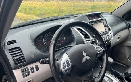 Mitsubishi Pajero Sport II рестайлинг, 2014 год, 2 500 000 рублей, 9 фотография