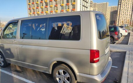 Volkswagen Caravelle T5, 2012 год, 2 248 000 рублей, 13 фотография