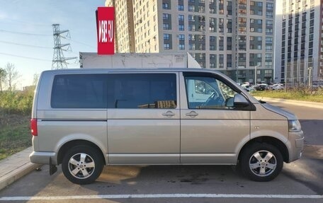 Volkswagen Caravelle T5, 2012 год, 2 248 000 рублей, 12 фотография