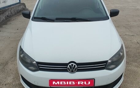 Volkswagen Polo VI (EU Market), 2015 год, 850 000 рублей, 3 фотография