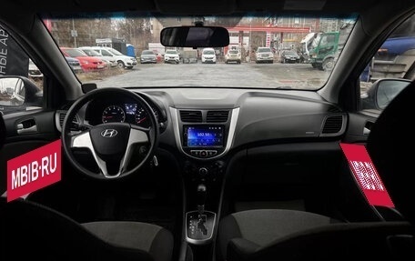 Hyundai Solaris II рестайлинг, 2012 год, 860 000 рублей, 11 фотография