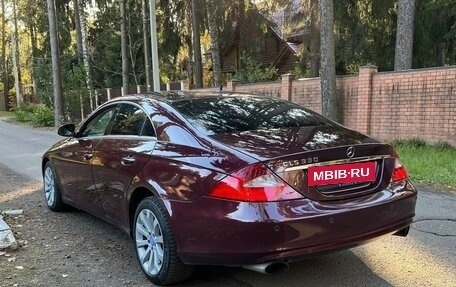 Mercedes-Benz CLS, 2007 год, 920 000 рублей, 3 фотография