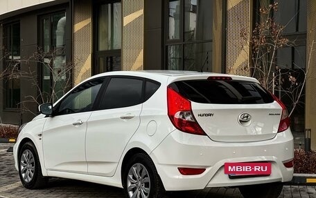 Hyundai Solaris II рестайлинг, 2013 год, 830 000 рублей, 4 фотография