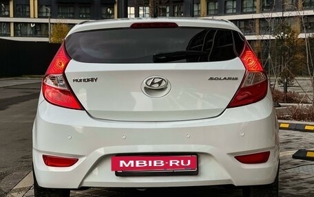 Hyundai Solaris II рестайлинг, 2013 год, 830 000 рублей, 6 фотография