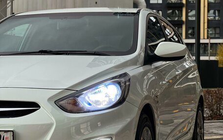 Hyundai Solaris II рестайлинг, 2013 год, 830 000 рублей, 16 фотография