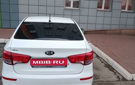 KIA Rio III рестайлинг, 2016 год, 1 235 000 рублей, 6 фотография