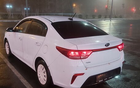 KIA Rio IV, 2018 год, 1 230 000 рублей, 7 фотография