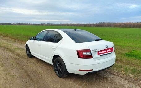 Skoda Octavia, 2017 год, 1 800 000 рублей, 2 фотография