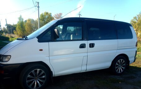 Mitsubishi Delica IV, 2000 год, 550 000 рублей, 10 фотография