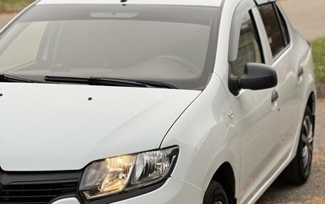 Renault Logan II, 2014 год, 725 000 рублей, 1 фотография