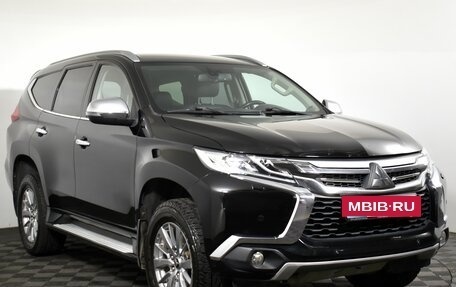 Mitsubishi Pajero Sport III рестайлинг, 2017 год, 2 650 000 рублей, 3 фотография