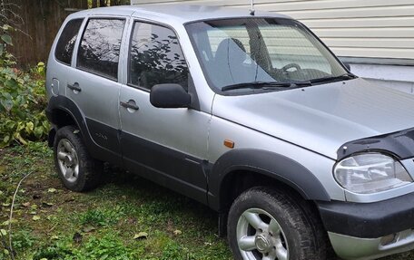 Chevrolet Niva I рестайлинг, 2004 год, 445 000 рублей, 4 фотография