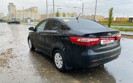 KIA Rio III рестайлинг, 2013 год, 930 000 рублей, 4 фотография