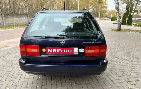 Volkswagen Passat B4, 1994 год, 595 000 рублей, 5 фотография