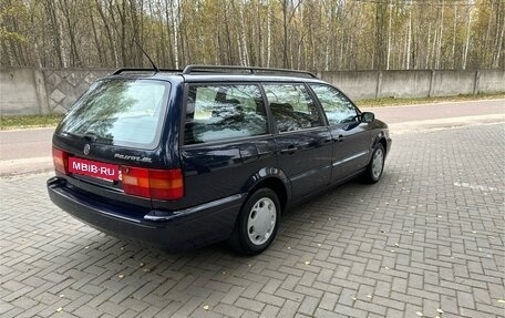 Volkswagen Passat B4, 1994 год, 595 000 рублей, 4 фотография