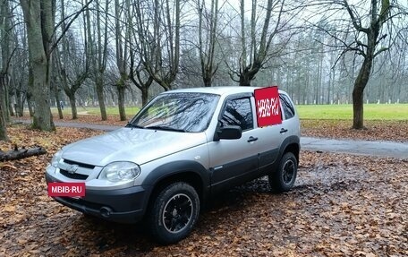 Chevrolet Niva I рестайлинг, 2011 год, 599 000 рублей, 7 фотография