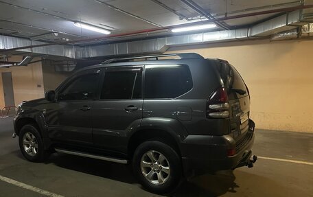 Toyota Land Cruiser Prado 120 рестайлинг, 2003 год, 1 950 000 рублей, 11 фотография