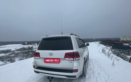 Toyota Land Cruiser 200, 2016 год, 8 100 000 рублей, 4 фотография