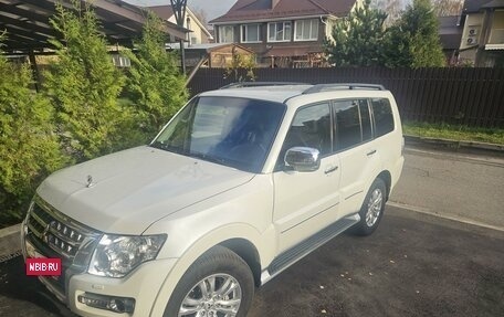 Mitsubishi Pajero IV, 2019 год, 5 300 000 рублей, 3 фотография