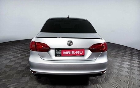 Volkswagen Jetta VI, 2013 год, 1 075 000 рублей, 6 фотография