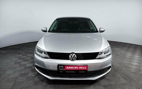 Volkswagen Jetta VI, 2013 год, 1 075 000 рублей, 2 фотография