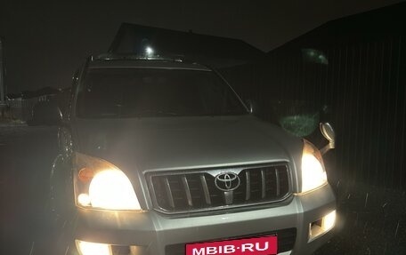 Toyota Land Cruiser Prado 120 рестайлинг, 2002 год, 2 340 000 рублей, 21 фотография