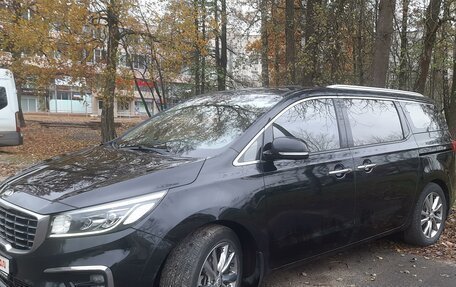 KIA Carnival III, 2018 год, 3 400 000 рублей, 2 фотография