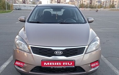 KIA cee'd I рестайлинг, 2010 год, 800 000 рублей, 1 фотография