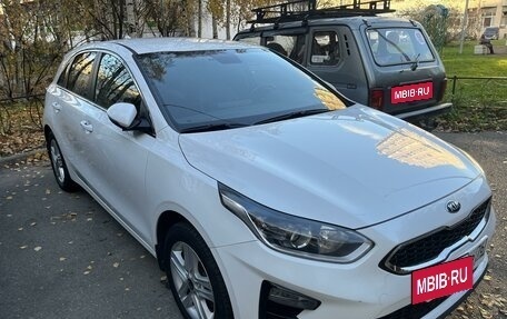 KIA cee'd III, 2020 год, 1 990 000 рублей, 39 фотография