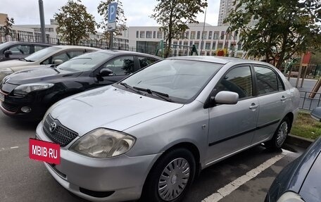 Toyota Corolla, 2003 год, 680 000 рублей, 3 фотография