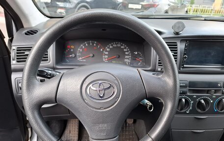 Toyota Corolla, 2003 год, 680 000 рублей, 14 фотография