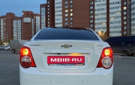 Chevrolet Aveo III, 2012 год, 715 000 рублей, 3 фотография