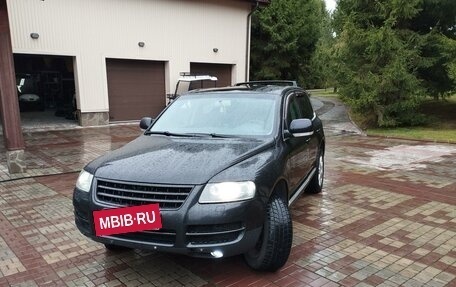 Volkswagen Touareg III, 2005 год, 900 000 рублей, 6 фотография