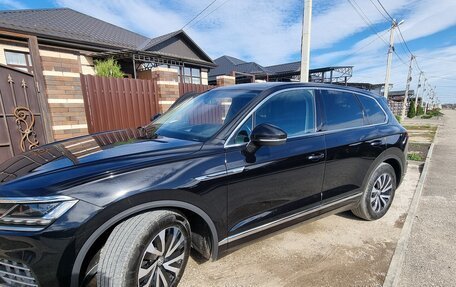 Volkswagen Touareg III, 2019 год, 6 200 000 рублей, 18 фотография