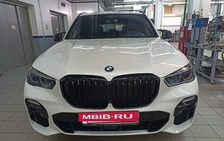 BMW X5, 2021 год, 10 497 000 рублей, 2 фотография