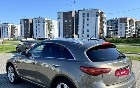 Infiniti FX II, 2010 год, 1 590 000 рублей, 5 фотография