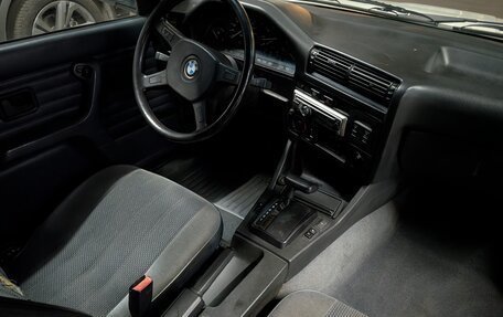 BMW 3 серия, 1991 год, 800 000 рублей, 11 фотография