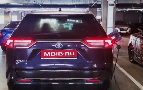 Toyota RAV4, 2022 год, 6 500 000 рублей, 16 фотография